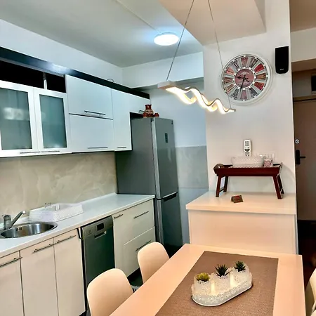 Apartment Modern & Cozy
